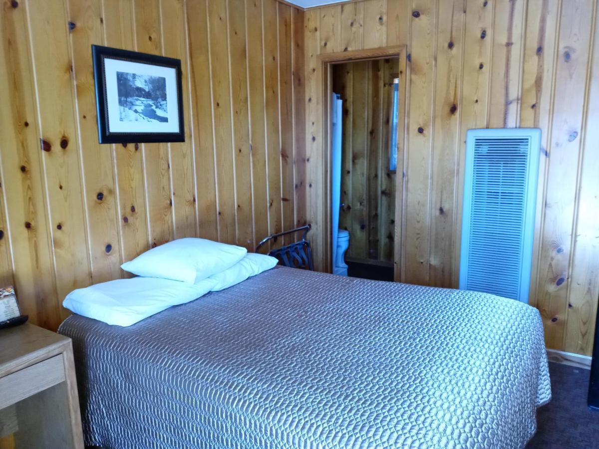 Bell'S Motor Lodge Motel - Spearfish Buitenkant foto