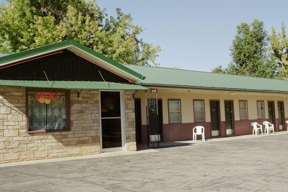 Bell'S Motor Lodge Motel - Spearfish Buitenkant foto