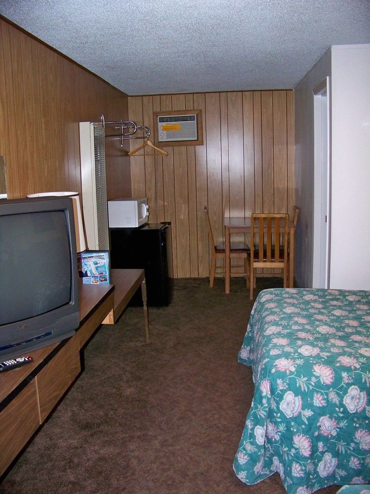 Bell'S Motor Lodge Motel - Spearfish Buitenkant foto