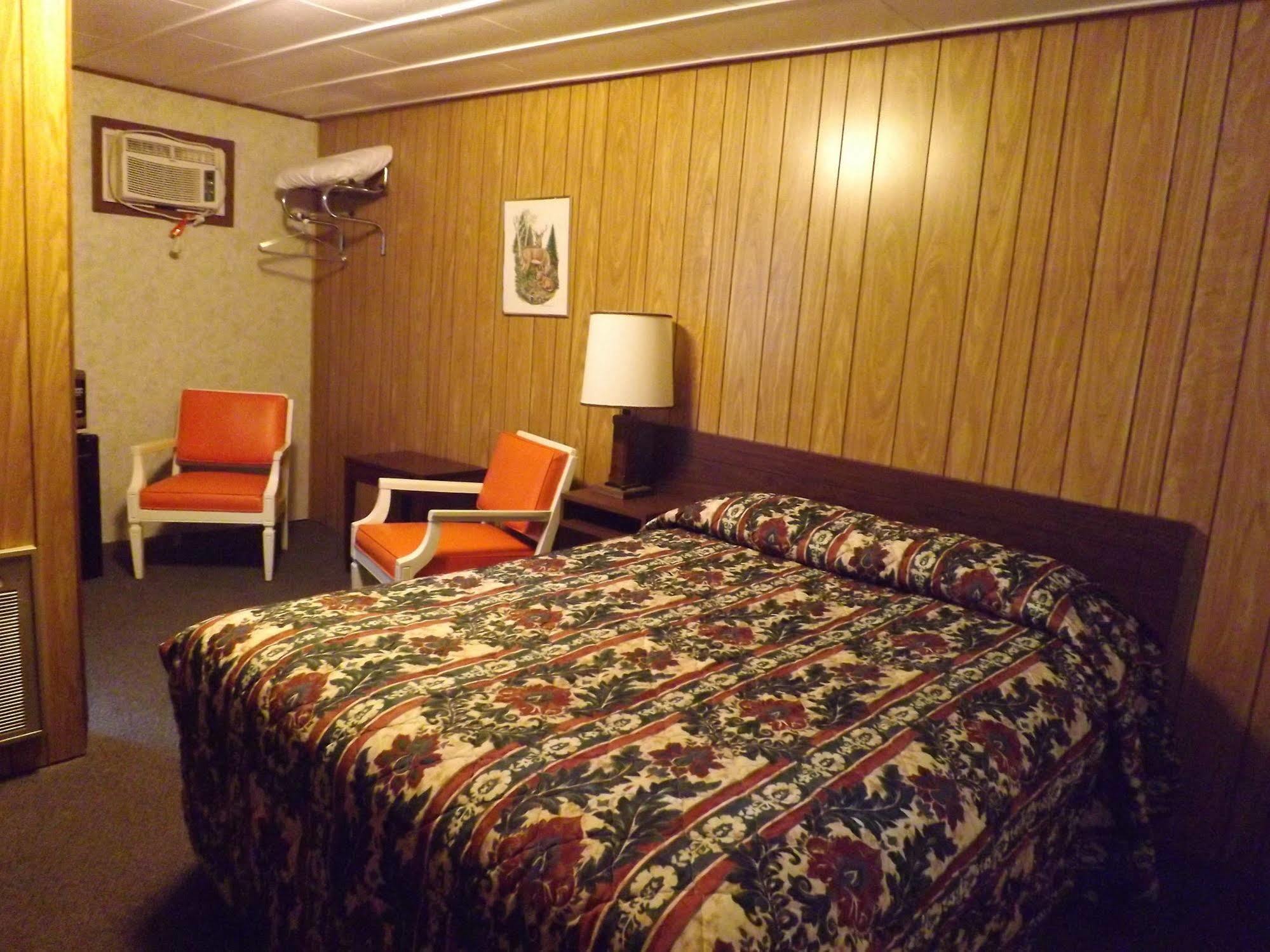Bell'S Motor Lodge Motel - Spearfish Buitenkant foto