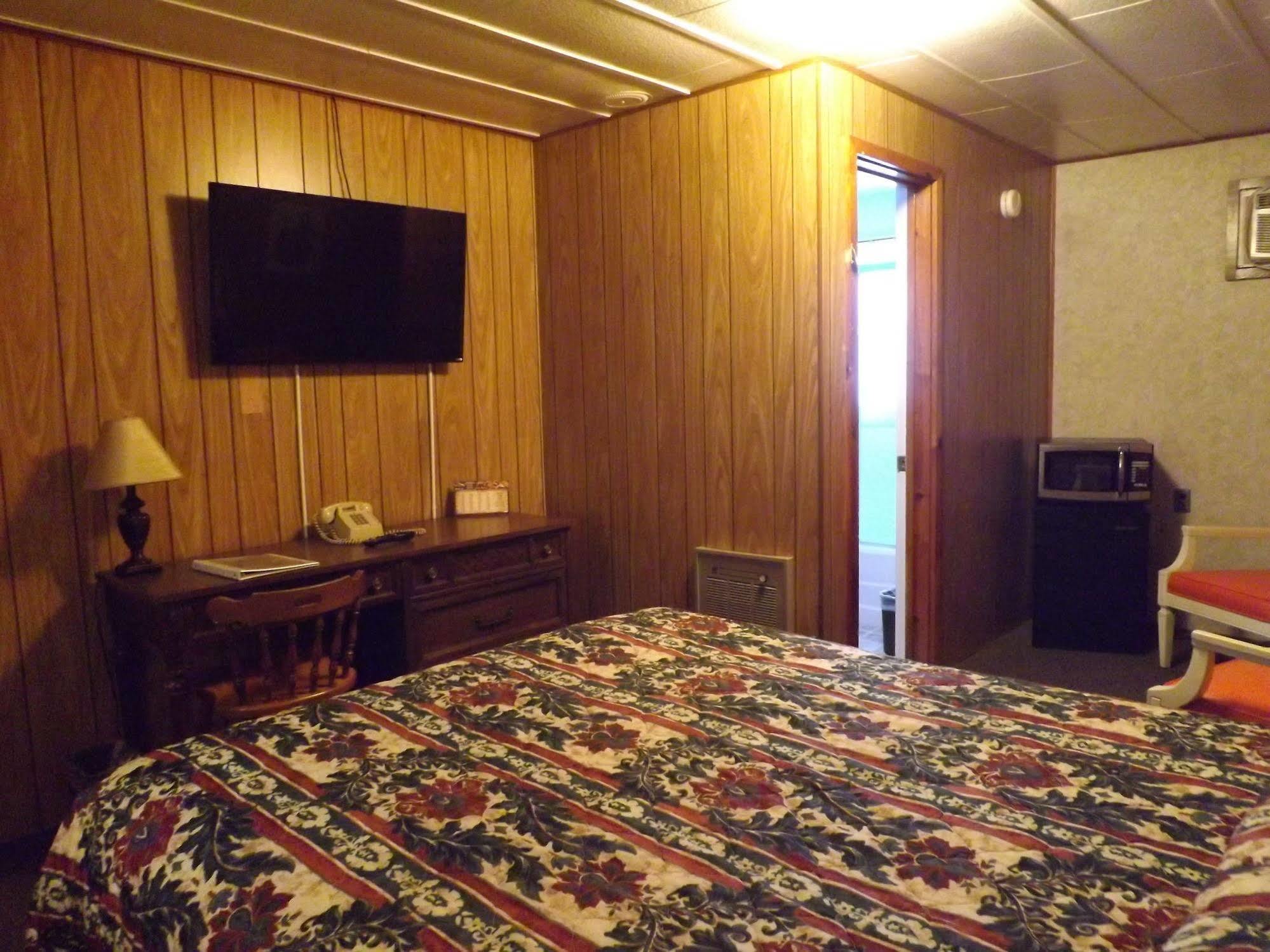 Bell'S Motor Lodge Motel - Spearfish Buitenkant foto