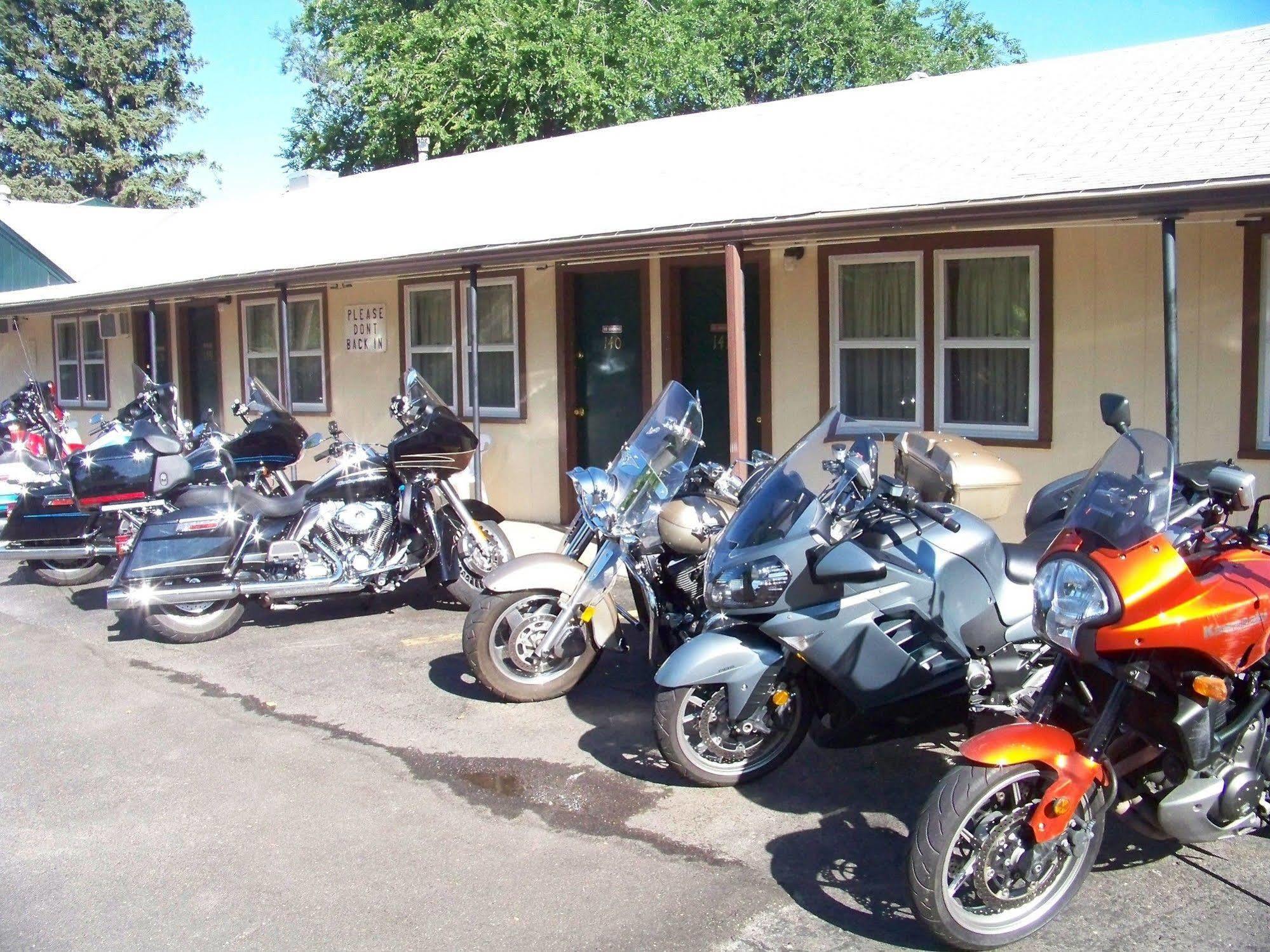 Bell'S Motor Lodge Motel - Spearfish Buitenkant foto