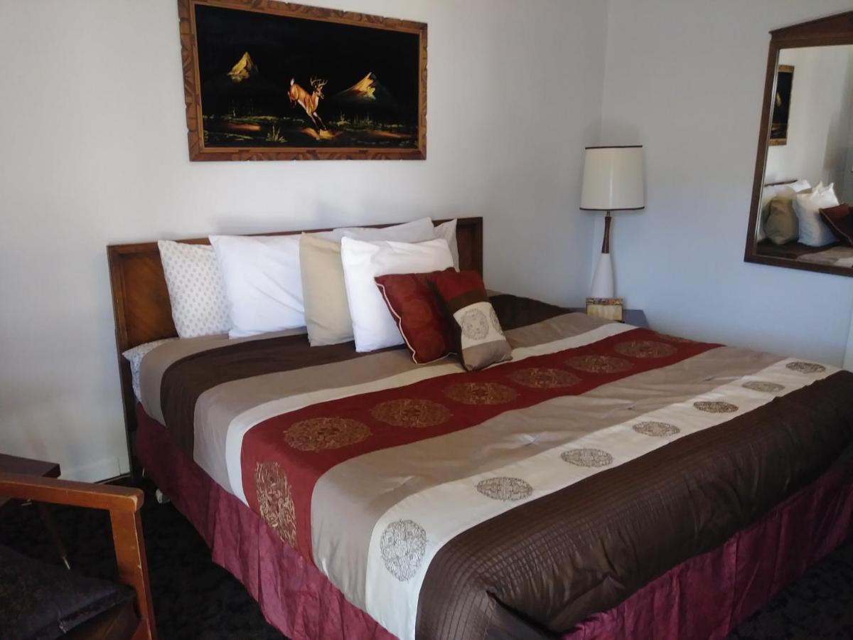 Bell'S Motor Lodge Motel - Spearfish Buitenkant foto